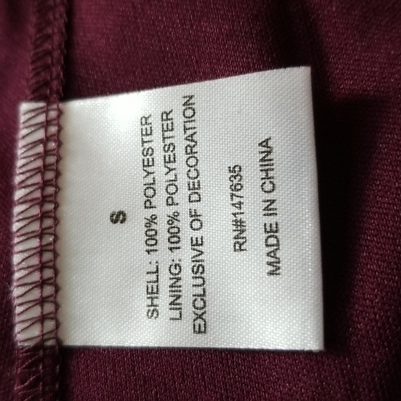 Romeo & Juliet Couture off the Shoulder Lace Dress NWT - Picture 13 of 15